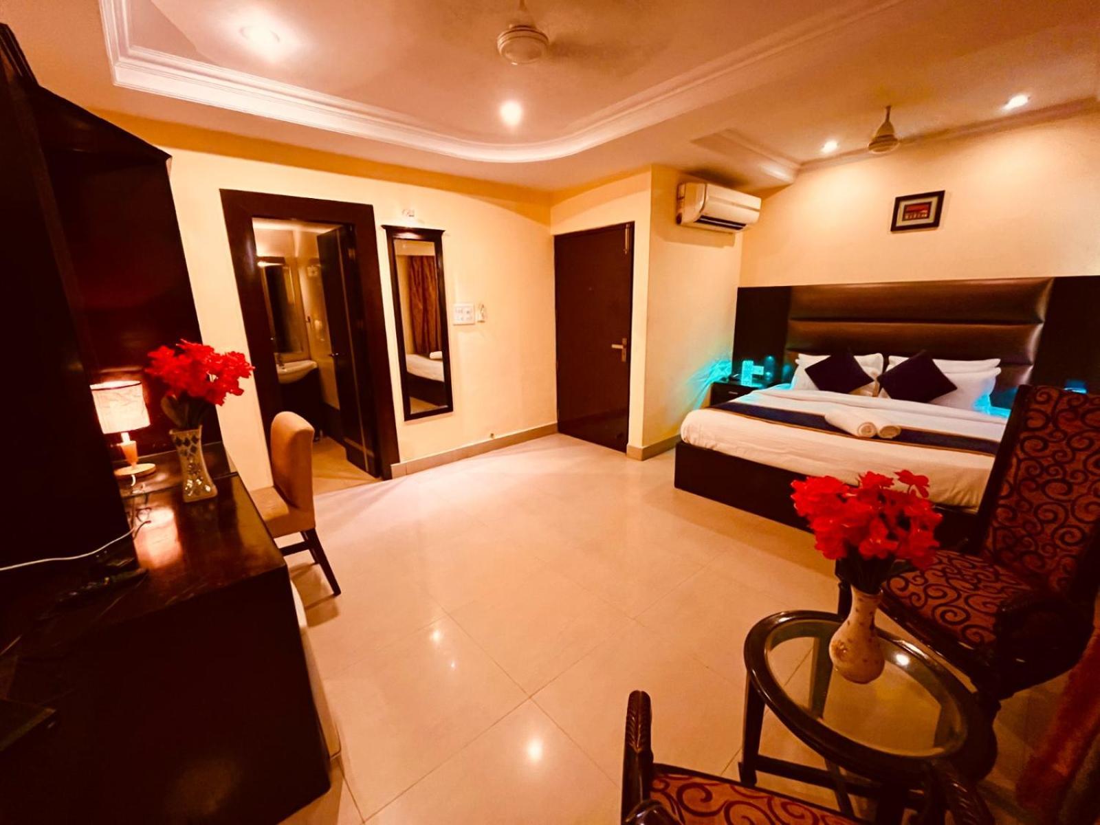 The Rio Lodge, Haridwār Extérieur photo