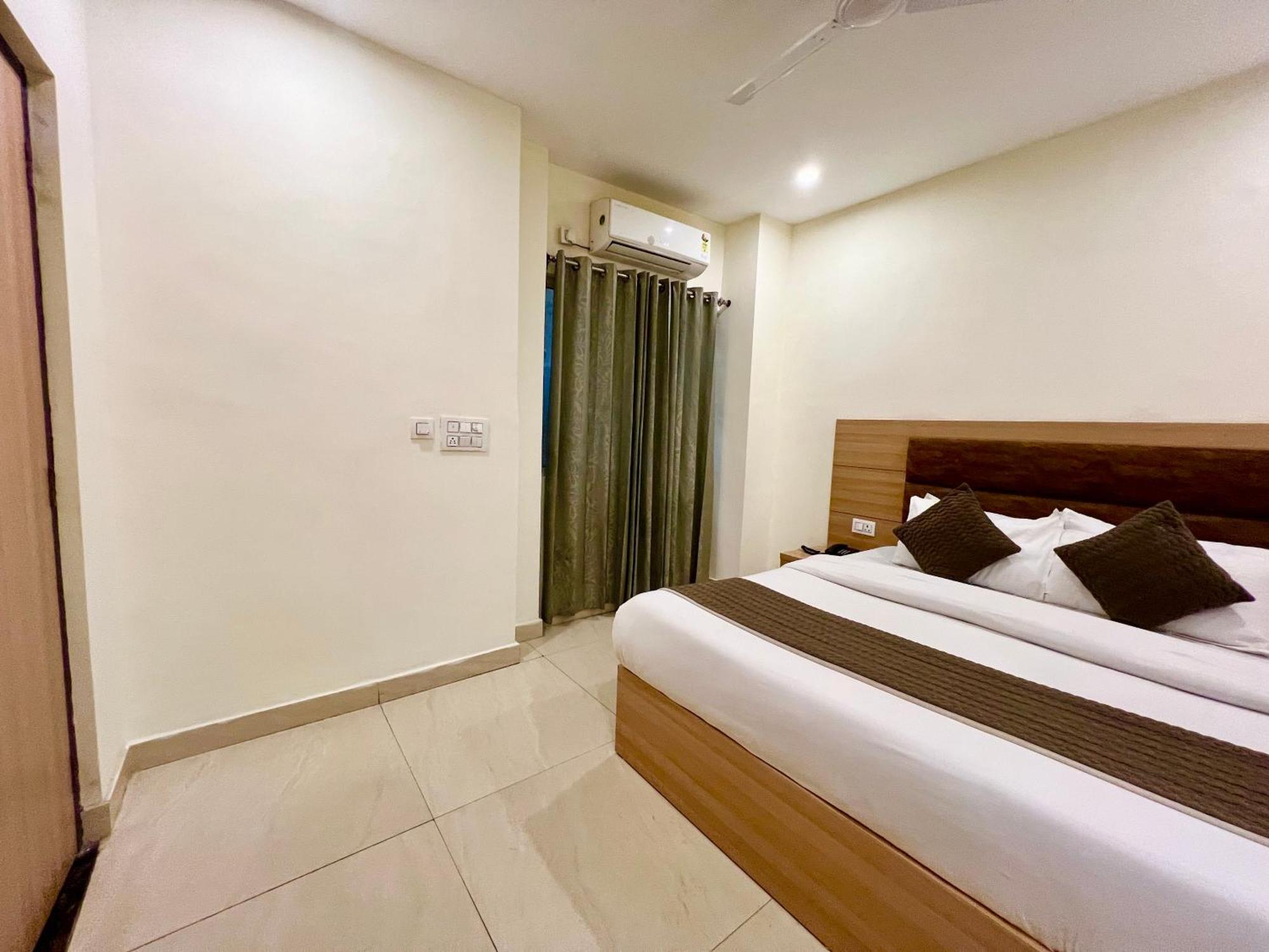 The Rio Lodge, Haridwār Extérieur photo